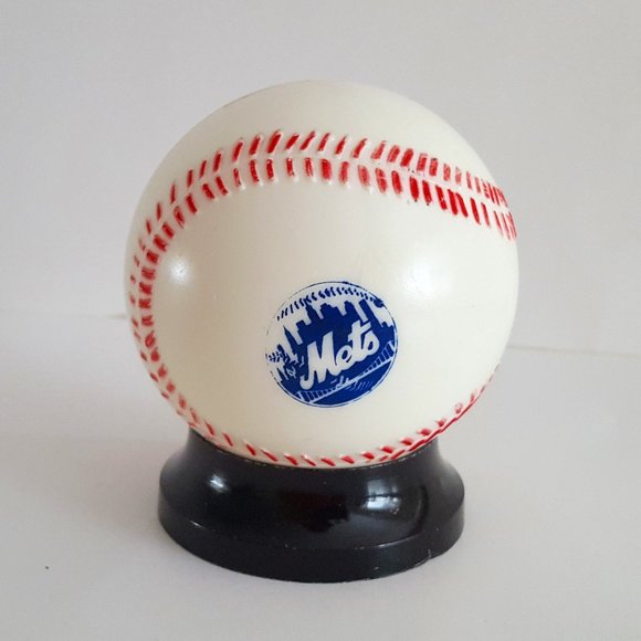 VIntage New York Mets Manufacturers Hanover Trust Plastic Baseball Bank … - Picture 1 of 16